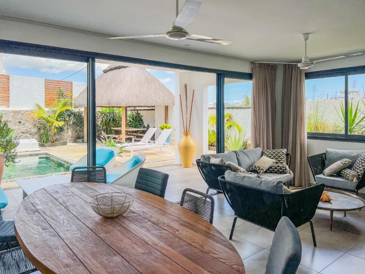 Residence Celestial - Premium 3 Bedrooms Villa With Volcanic Stone Pool Гранд Байе Екстериор снимка